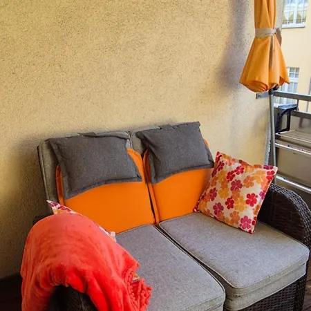 Tipp - Halle Idyllisch Am Fluss