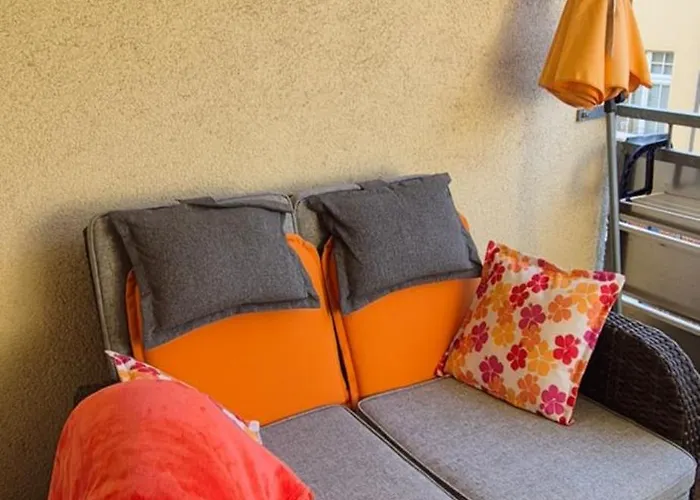 Tipp - Halle Idyllisch Am Fluss